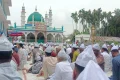 দেশের বিভিন্ন স্থানে উদযাপন হচ্ছে ঈদ