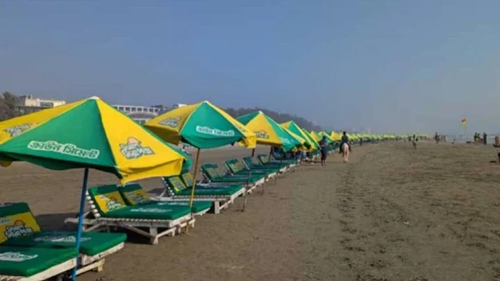 ঈদের আগে মন্দায় কক্সবাজারের পর্যটন, হতাশ ক্ষুদ্র ব্যবসায়ীরা