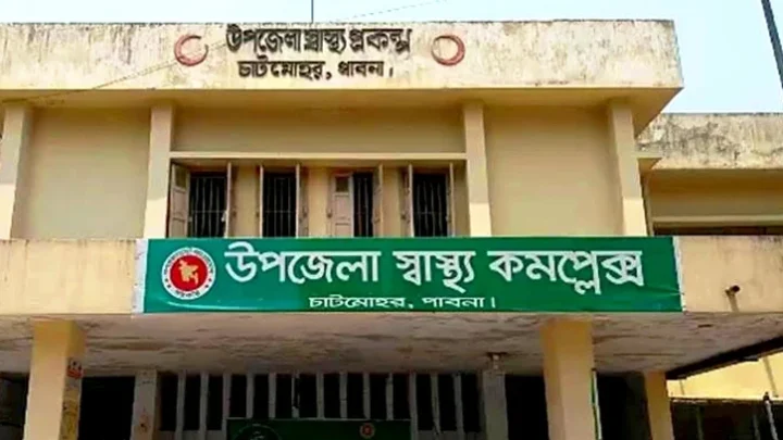 ঝড়ে ছিঁড়ে থাকা বৈদ্যুতিক তারে জড়িয়ে ছেলের মৃত্যু, মা আহত