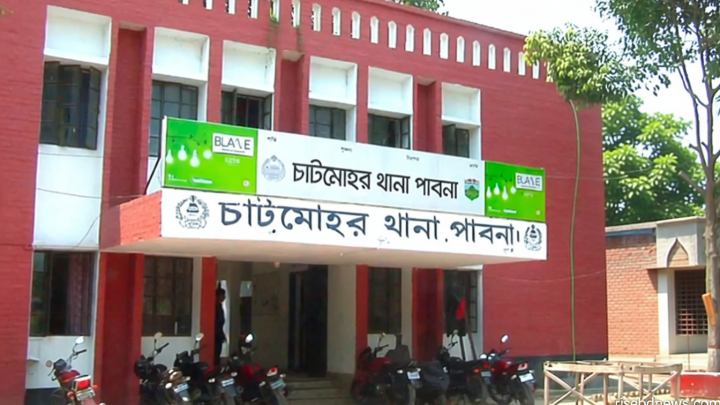পাবনায় স্কুলছাত্রীকে ধর্ষণের অভিযোগ