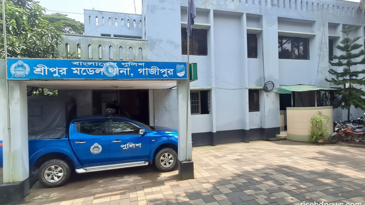 বাড়ির পাশের বাগানে ঝুলছিল বৃদ্ধের মরদেহ