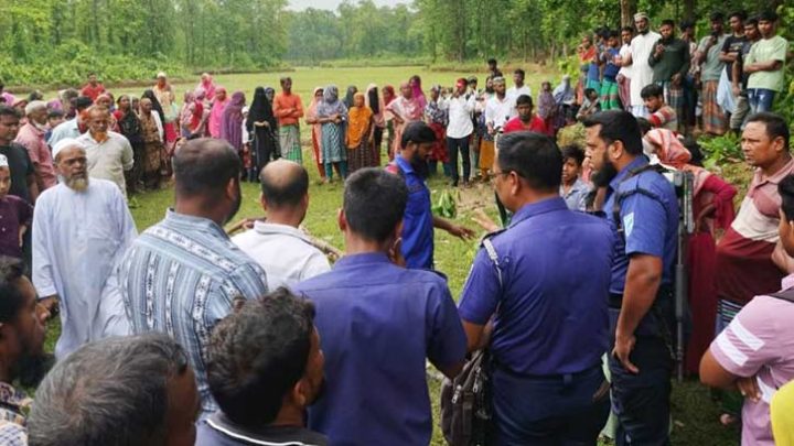 গাজীপুরে অটোরিকশা চালককে হত্যা, ঘটনাস্থল থেকে ওড়না জুতা উদ্ধার