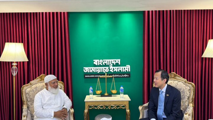বিরোধীদলীয় নেতার সঙ্গে সিঙ্গাপুরের হাইকমিশনারের সাক্ষাৎ