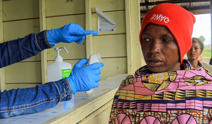 who-ebola-2605180946