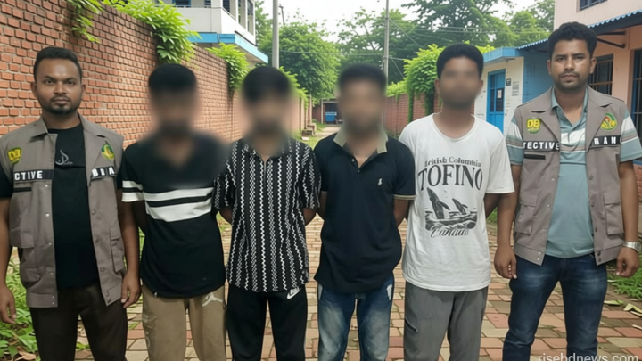 খুলনায় ৮৩৪ অপরাধী ধরতে চলছে পুলিশের বিশেষ অভিযান