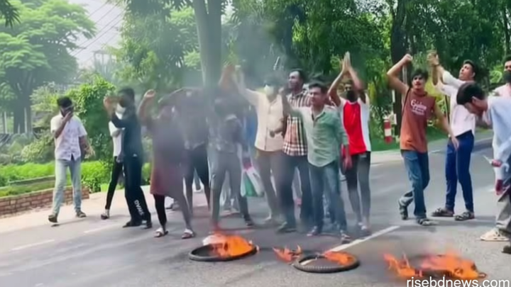 ফেসবুকে গোপালগঞ্জে ছাত্রলীগের বিক্ষোভের ভিডিও