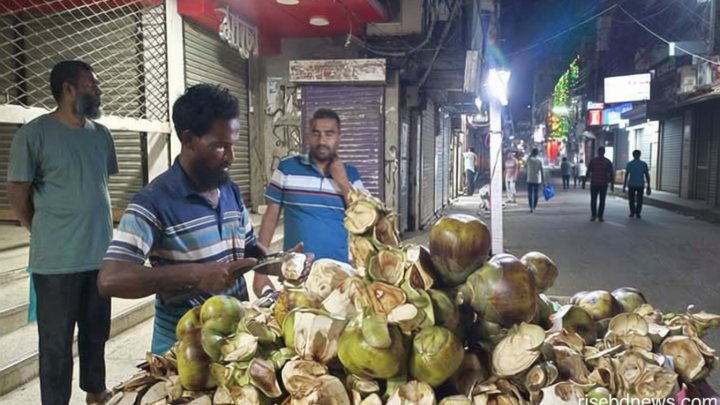 গরমে হাঁসফাঁস, স্বস্তি দিচ্ছে তালের শাঁস