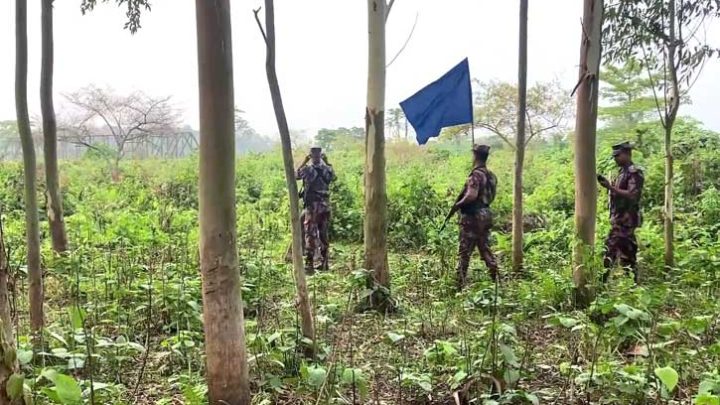 শেরপুর সীমান্তে পুশইন রুখে দিলো বিজিবি