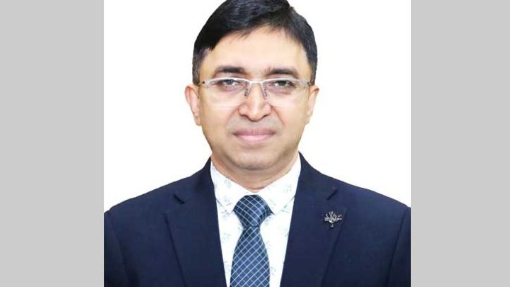 রংপুর বিভাগে শ্রেষ্ঠ ডিসি নায়িরুজ্জামান