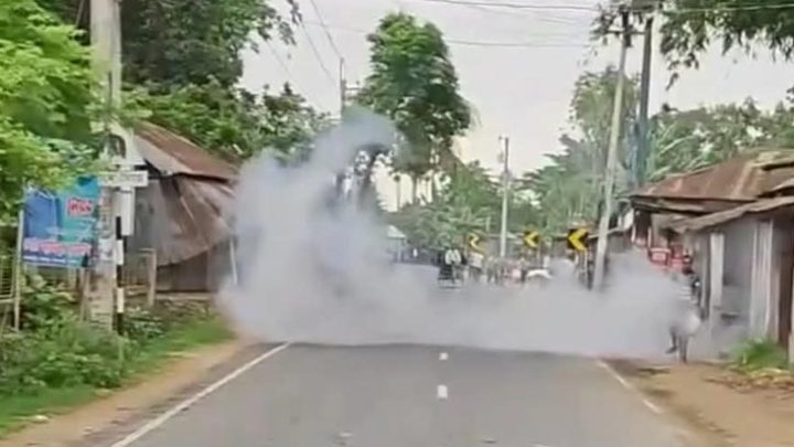 পানহাটি নিয়ে বিএনপি-জামায়াত ধাওয়া-পাল্টা ধাওয়া, ককটেল বিস্ফোরণ