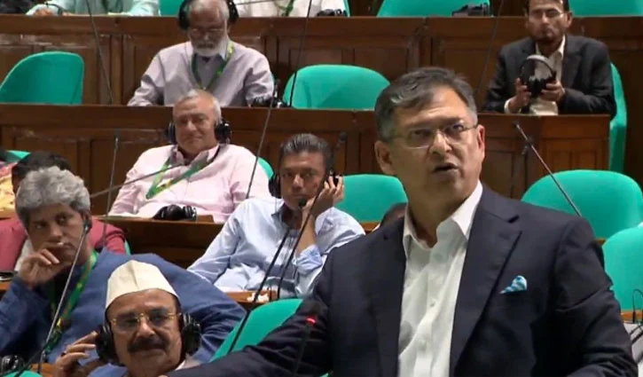 HOME-MINISTER-2606141013
