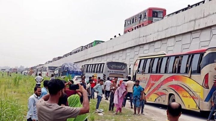 যমুনা সেতু পশ্চিম মহাসড়কে ৭ কি.মি. যানজট