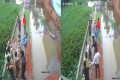 নির্মাণসামগ্রী কিনতে না চাওয়ায় ব্যাংক কর্মকর্তা ও স্ত্রীকে মারধরের অভিযোগ