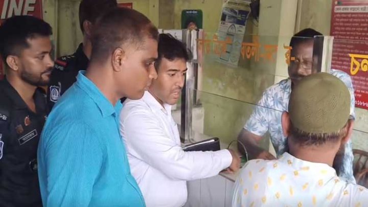 পরিবহনে অতিরিক্ত ভাড়া আদায়ে ৮৯ হাজার টাকা জরিমানা