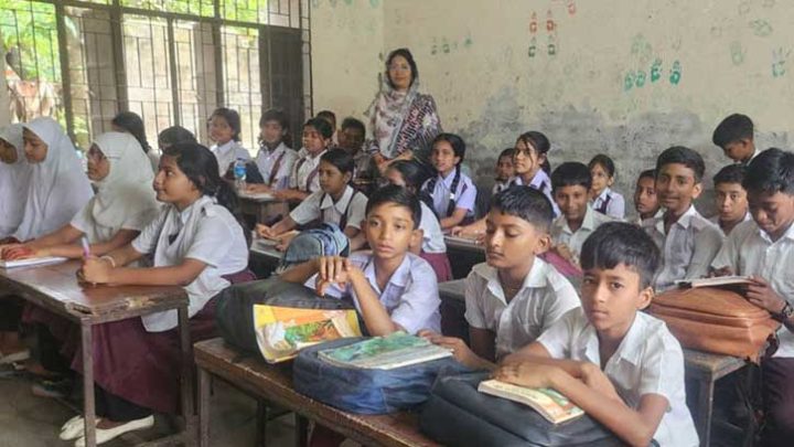 নড়াইলে ২৮০ প্রাথমিক বিদ্যালয়ে ভারপ্রাপ্ত প্রধান শিক্ষক, পাঠদান ব্যাহত