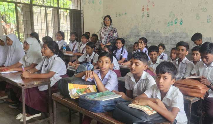 News-Narail-2606081000