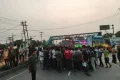 শ্রমিক আন্দোলনে ঢাকা-চট্টগ্রাম মহাসড়কে আড়াই ঘণ্টা বন্ধ যান চলাচল