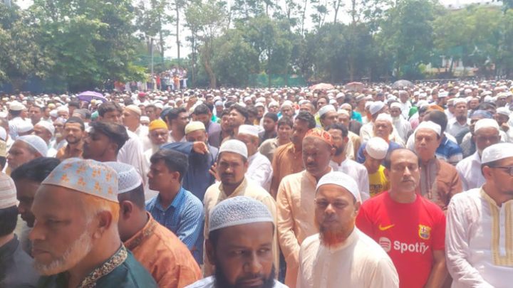 ভাইয়ের মৃত্যুর শোকে মারা গেলেন বোন, পাশাপাশি দাফন