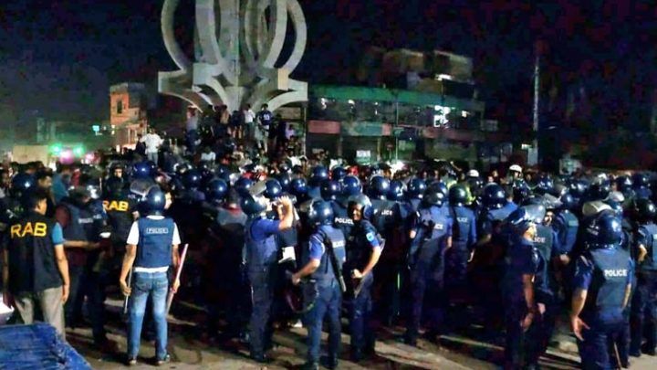 ৪ ঘণ্টা চলা সংঘর্ষে বন্ধ ছিল ঢাকা-সিলেট মহাসড়কে যান চলাচল