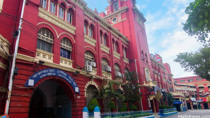 কলকাতা পৌরসভা ভেঙে দিল পশ্চিমবঙ্গ সরকার, প্রশাসক নিয়োগ