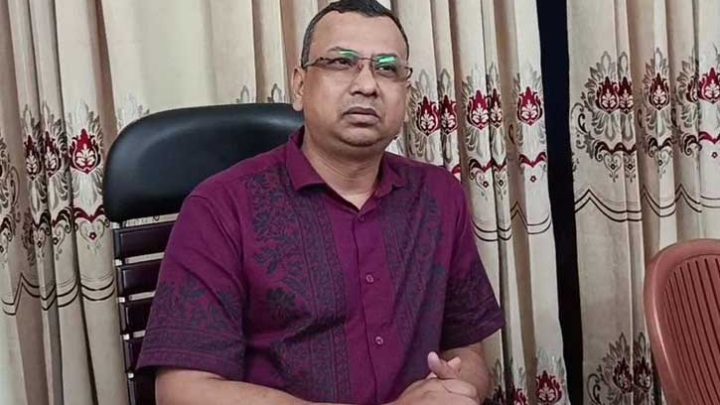 থানায় স্বেচ্ছাসেবক দলের নেতাকে পেটানো ঘটনায় ওসিসহ ৫ পুলিশ প্রত্যাহার