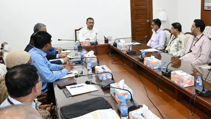 বিআরটি প্রকল্পের অগ্রগতি নিয়ে প্রধানমন্ত্রীর সভা