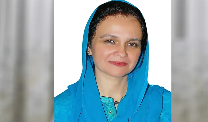 zeba-amin-khan-1662026-2606161346