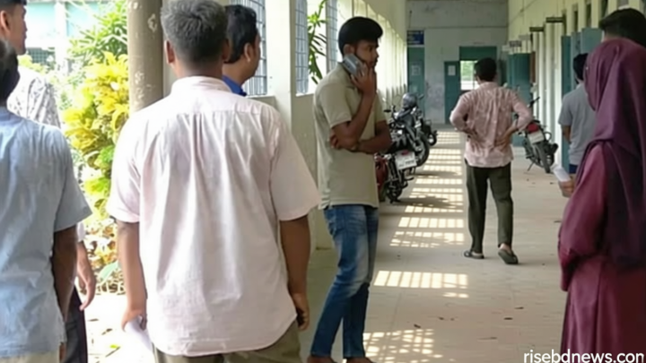 ফরম পূরণের টাকা আত্মসাৎ, নাটোরে পরীক্ষায় অংশ নিতে পারেননি ৮ শিক্ষার্থী