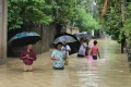 কক্সবাজারে বন্যার পানি কমলেও দুর্ভোগ কমেনি