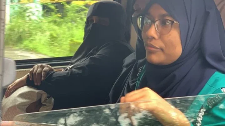 নিষেধাজ্ঞা উপেক্ষা করে বিদেশযাত্রার চেষ্টা, সিলেটে যুক্তরাজ্যগামী নারী গ্রেপ্তার