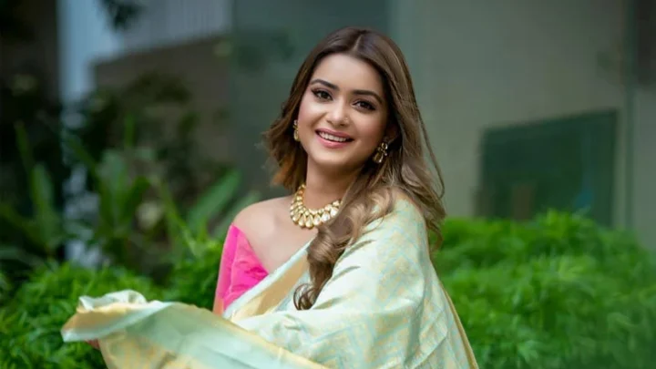 তানজিন তিশার বিরুদ্ধে সমন জারি
