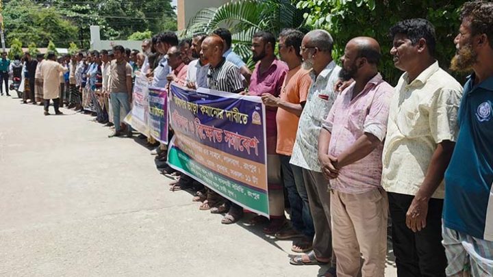 রংপুরে হিমাগার ভাড়া না কমালে চাষিদের আন্দোলনের হুঁশিয়ারি