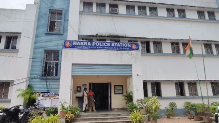 ভারত-বাংলাদেশ সীমান্তের কাছে সন্দেহভাজন পাকিস্তানি গুপ্তচর গ্রেপ্তার