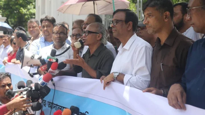 সুপ্রিম কোর্টের বিচারকক্ষে সাংবাদিকদের প্রবেশাধিকার পুনর্বহাল দাবি