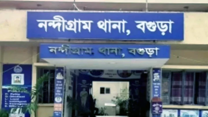 ডোবায় ভাসছিল শিশুর মরদেহ