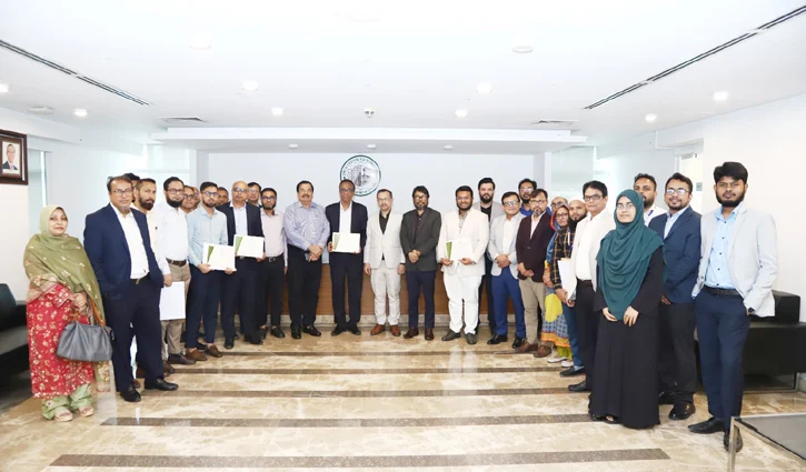 ডিএসইর ফিক্স সার্টিফিকেশন পেল ৫ ব্রোকারেজ হাউজ