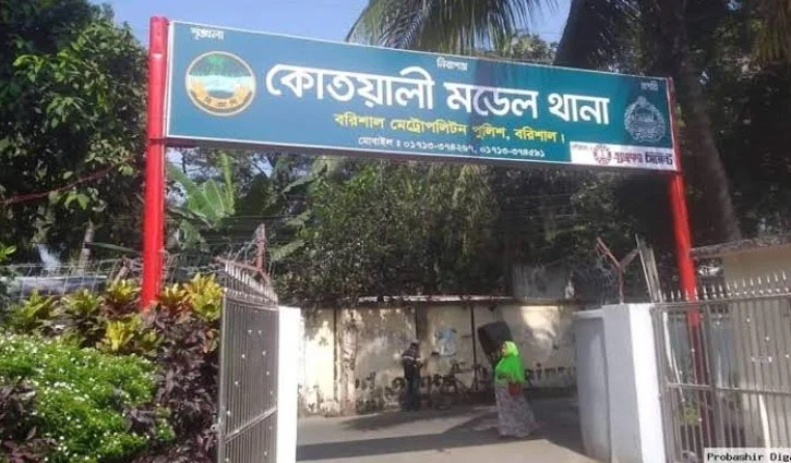 বরিশালে ময়লার স্তূপে পাশাপাশি মিলল ২ নবজাতকের মরদেহ