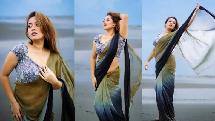 সমুদ্রতীরে শাড়িতে ধরা দিলেন অন্যরকম দীঘি